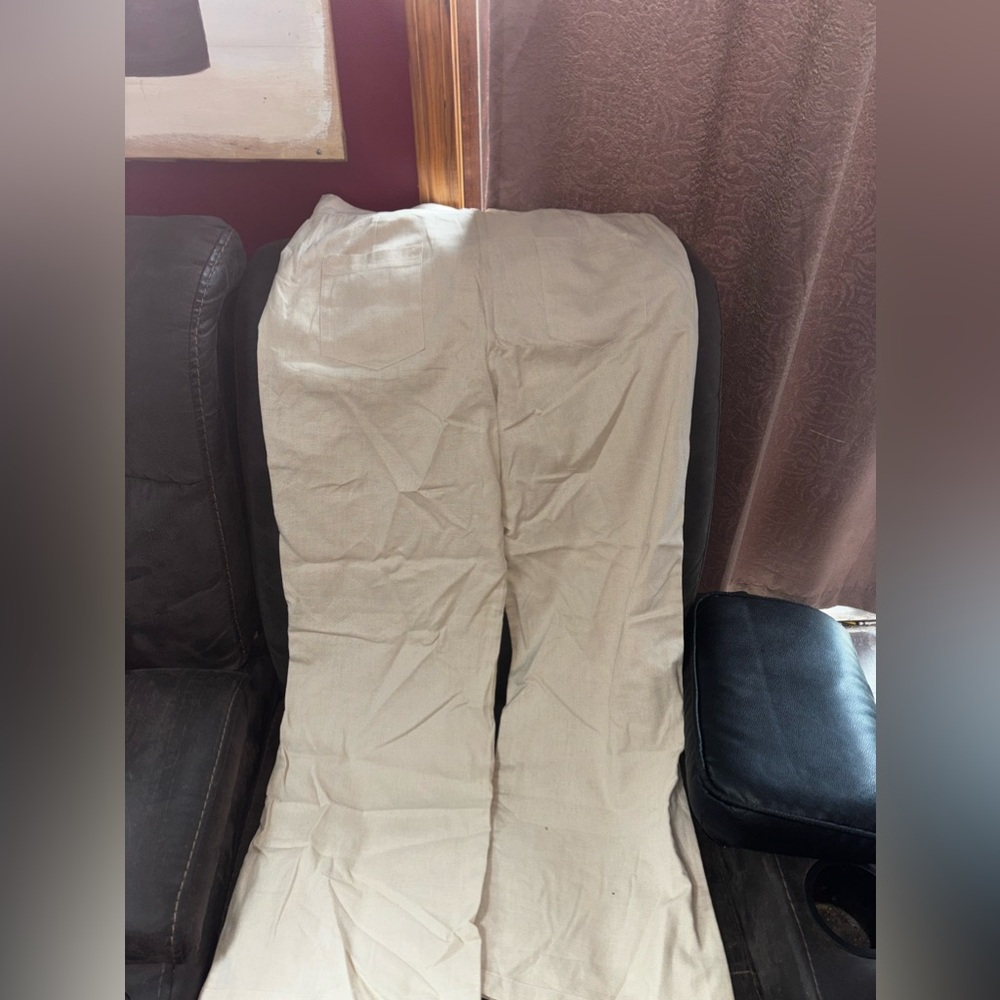 Khaki pants